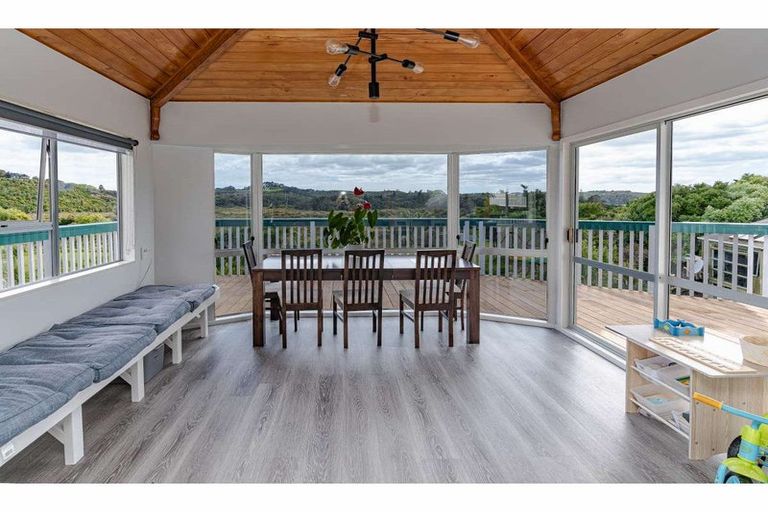 Photo of property in 83 Rangitane Loop Road, Kerikeri, 0294