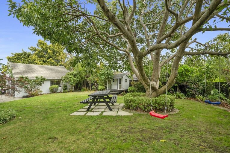 Photo of property in 1 Bell Street, Judea, Tauranga, 3110