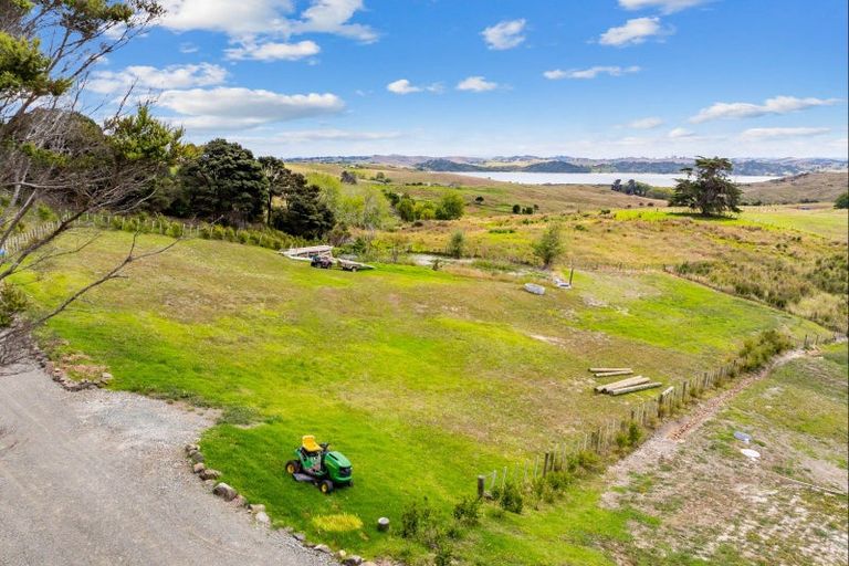 Photo of property in 65a Otara Road, Kaiwaka, 0573