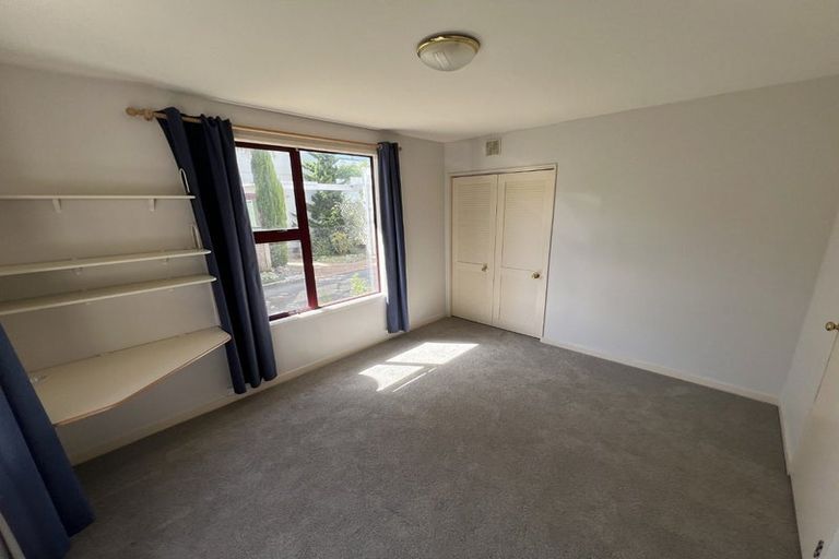 Photo of property in 1/205 Wilton Road, Wilton, Wellington, 6012