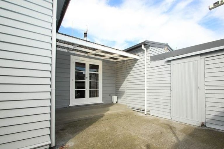 Photo of property in 1212 Caroline Road, Mayfair, Hastings, 4122