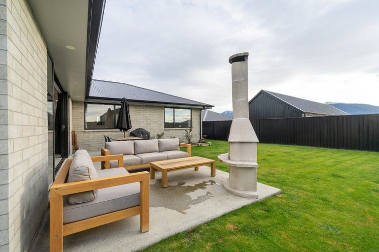 Photo of property in 5 Millar Place, Te Anau, 9679