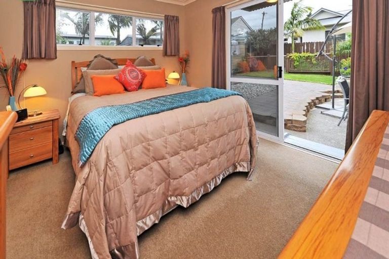 Photo of property in 42 Alfriston Road, Manurewa East, Auckland, 2102