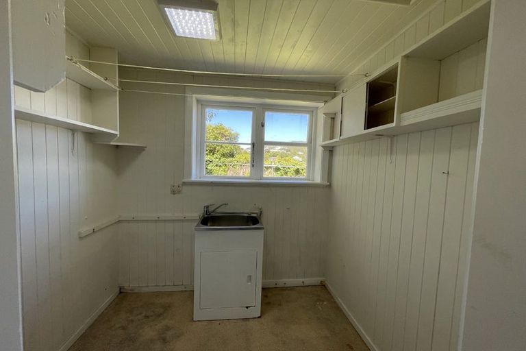 Photo of property in 38 Sunshine Avenue, Karori, Wellington, 6012