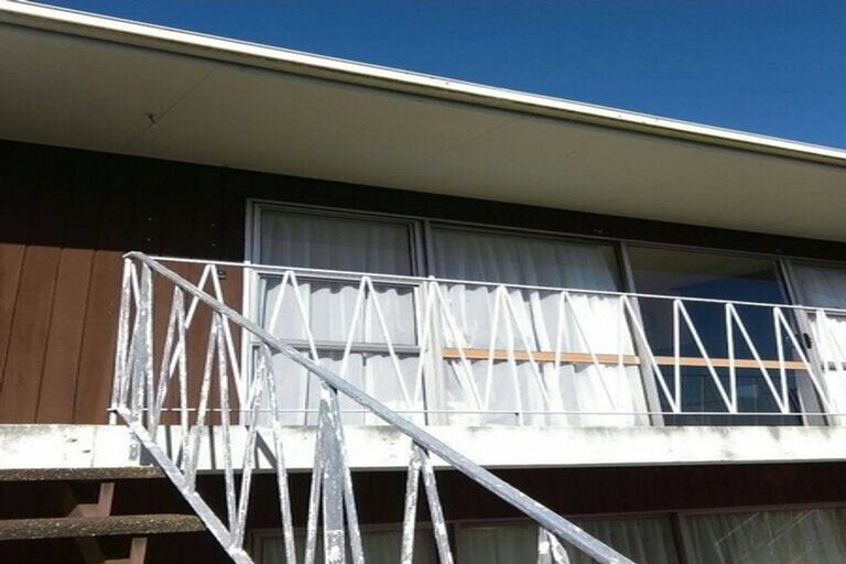 Photo of property in 4/105 Saint Lukes Road, Sandringham, Auckland, 1025