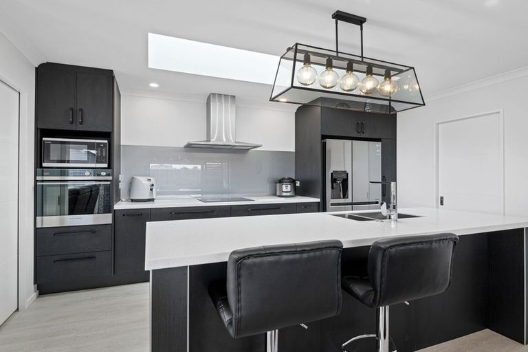 Photo of property in 7 Claremont Crescent, Amberley, 7410