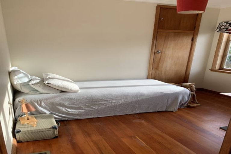 Photo of property in 63 Ranui Terrace, Tawa, Wellington, 5028