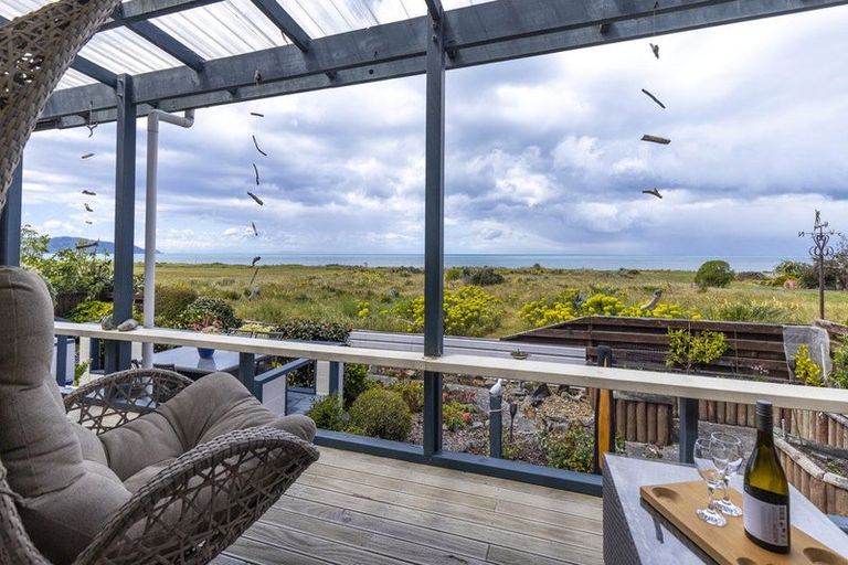 Photo of property in 150 Rarangi Beach Road, Rarangi, Blenheim, 7273