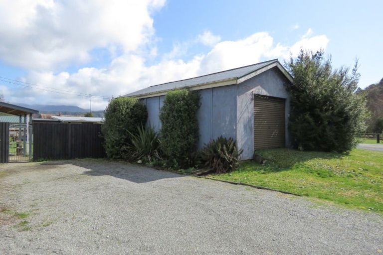 Photo of property in 32-34 Coal Street, Reefton, 7830