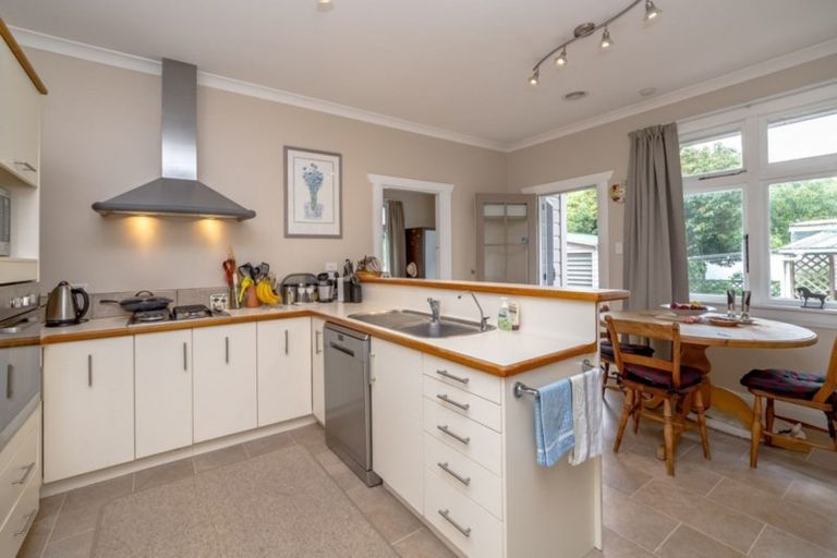 Photo of property in 30 Bell Street, Featherston, 5710