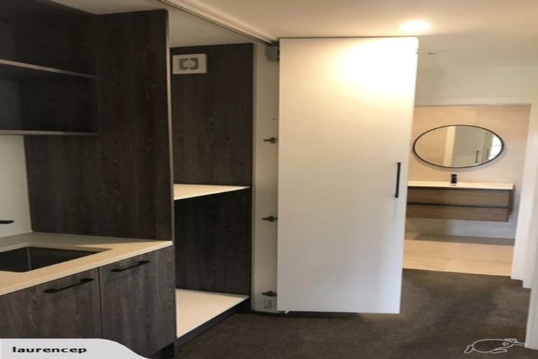 Photo of property in 8a Huka Road, Birkenhead, Auckland, 0626