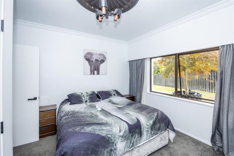 Photo of property in 66 Chedworth Avenue, Chedworth, Hamilton, 3210