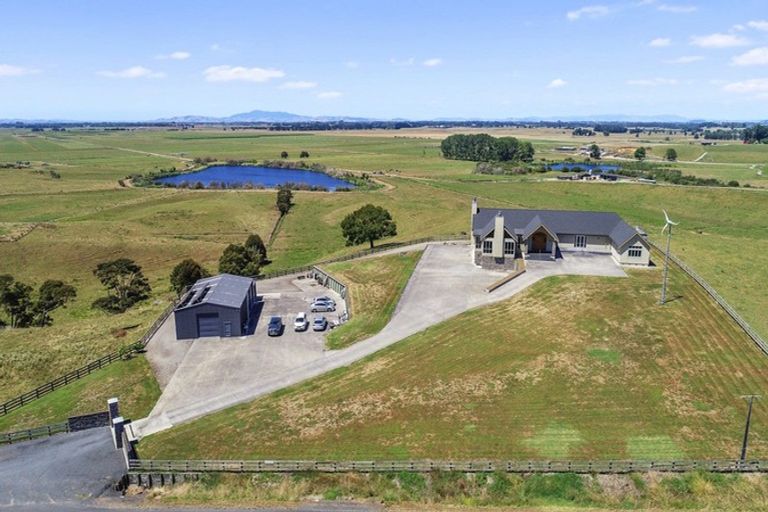 Photo of property in 759 Tuhikaramea Road, Ngahinapouri, Hamilton, 3290