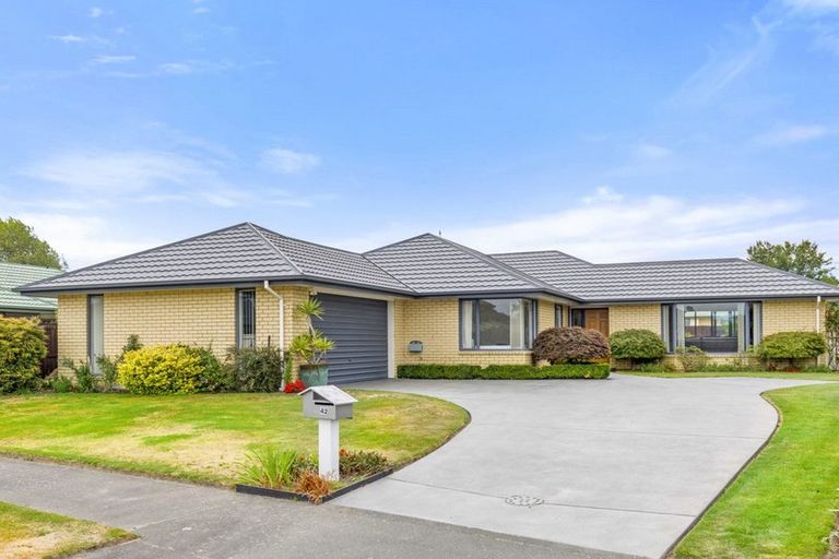 Photo of property in 42 Bella Rosa Drive, Hei Hei, Christchurch, 8042