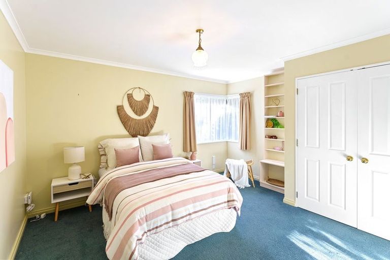 Photo of property in 5 Marewa Place, Waikanae Beach, Waikanae, 5036