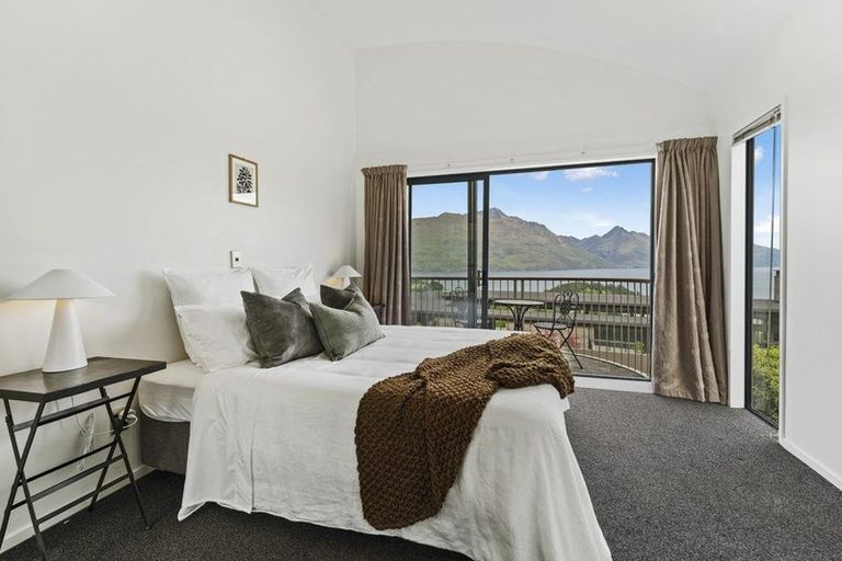 Photo of property in 1/43 Belfast Terrace, Queenstown, 9300