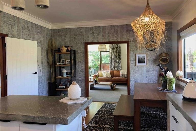 Photo of property in 7 Anzac Avenue, Onekawa, Napier, 4110