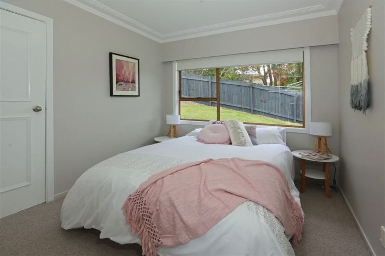 Photo of property in 46b Kamara Road, Glen Eden, Auckland, 0602