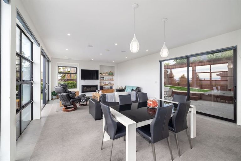 Photo of property in 121 Penruddock Rise, Westmorland, Christchurch, 8025