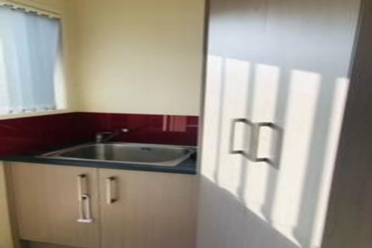 Photo of property in 89 Brunner Road, Glen Eden, Auckland, 0602