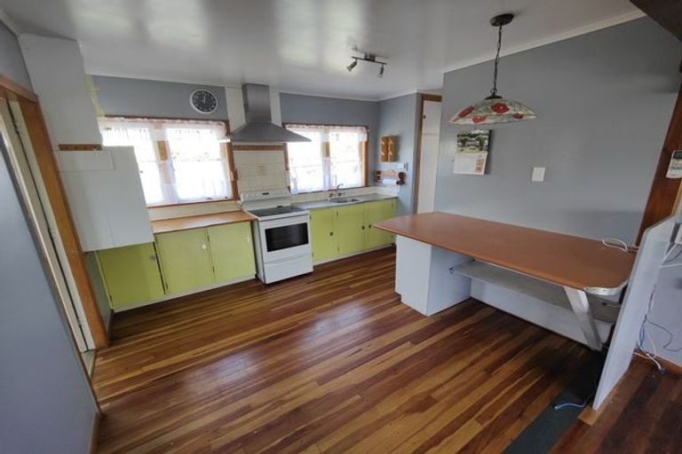 Photo of property in 55 Mount View Road, Melville, Hamilton, 3206