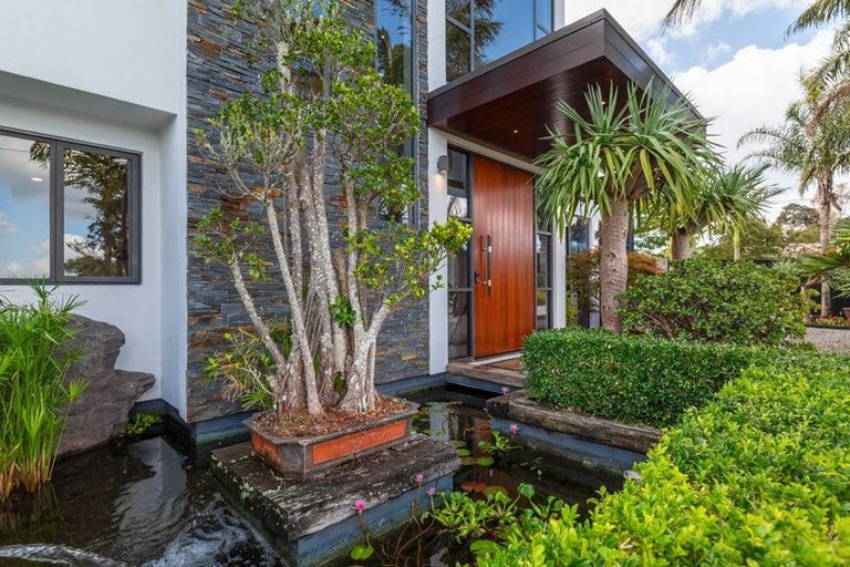 Photo of property in 17 Waitemata Road, Hauraki, Auckland, 0622