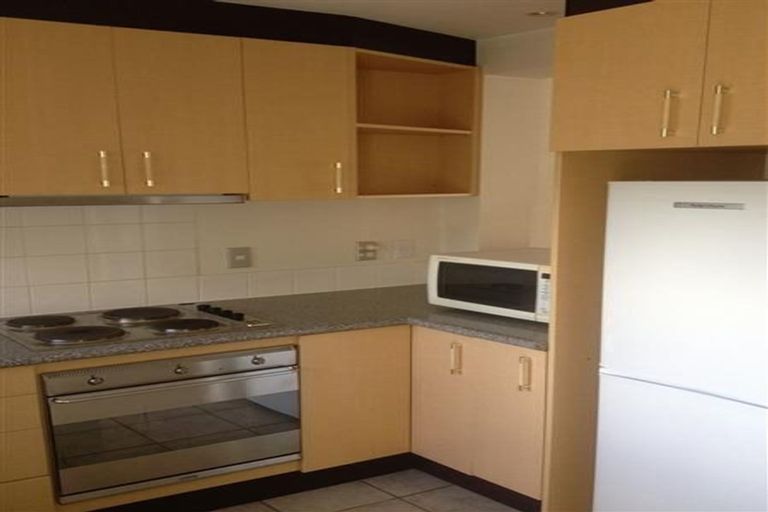 Photo of property in The Grange, 1/92 Bush Road, Albany, Auckland, 0632