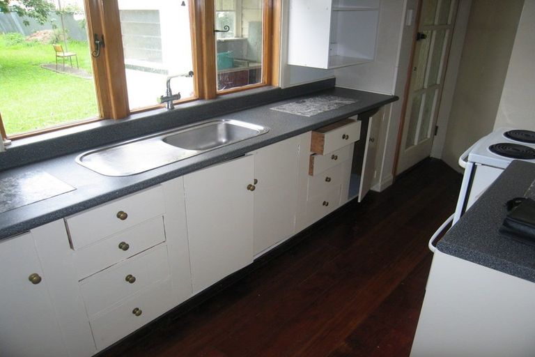 Photo of property in 38 Fitchett Street, Palmerston North, 4410