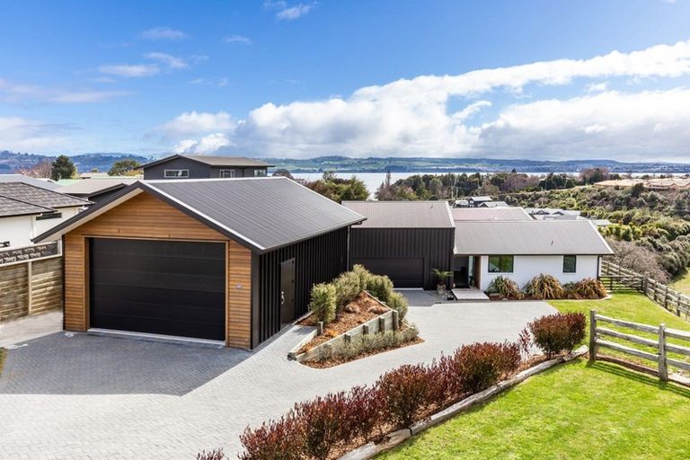 Photo of property in 127 Victory Drive, Wharewaka, Taupo, 3330