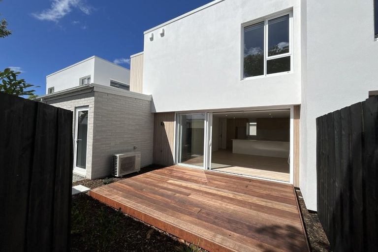 Photo of property in 3/9 Gresford Street, Edgeware, Christchurch, 8013