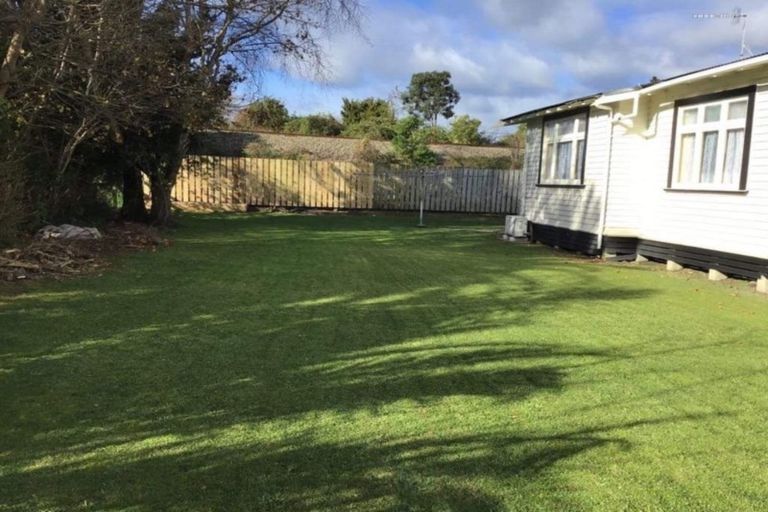 Photo of property in 378a Oxford Street, Levin, 5510