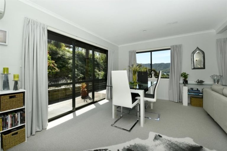 Photo of property in 5 Kaimiko Place, Okiwi Bay, 7193