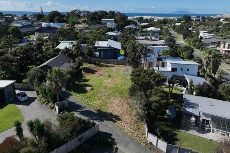 Photo of property in 29d Seabreeze Road, Mangawhai Heads, Mangawhai, 0505