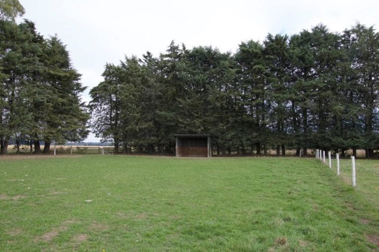 Photo of property in 5 Leslies Road, Cust, Rangiora, 7471