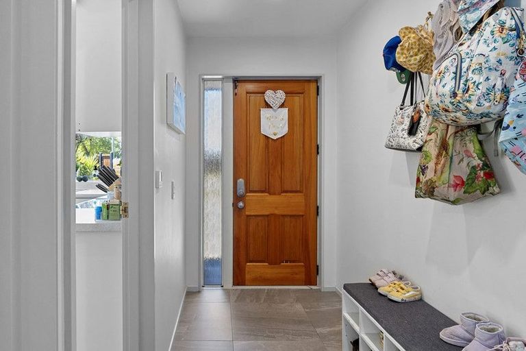 Photo of property in 11 Bishopsworth Street, Hillsborough, Christchurch, 8022