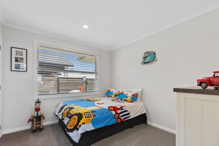 Photo of property in 9 Goldstone Place, Omokoroa, 3114