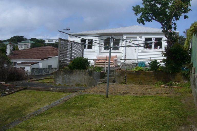 Photo of property in 20 Mckinley Crescent, Brooklyn, Wellington, 6021