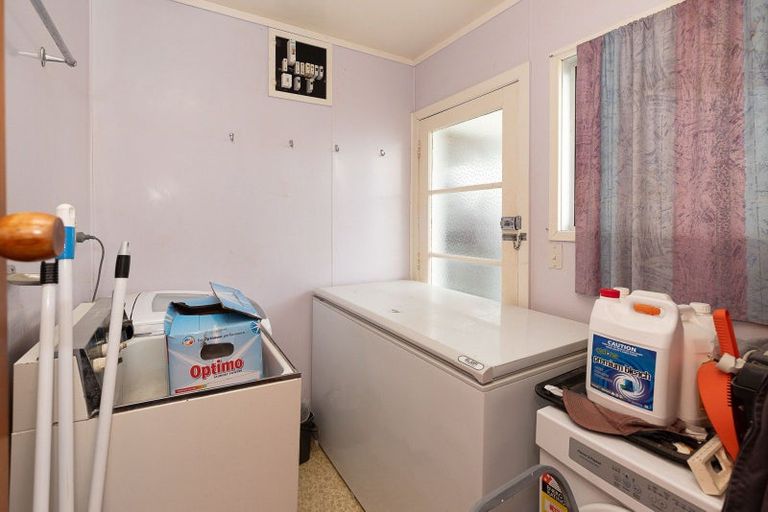 Photo of property in 2101 Paparoa Valley Road, Paparoa, 0571