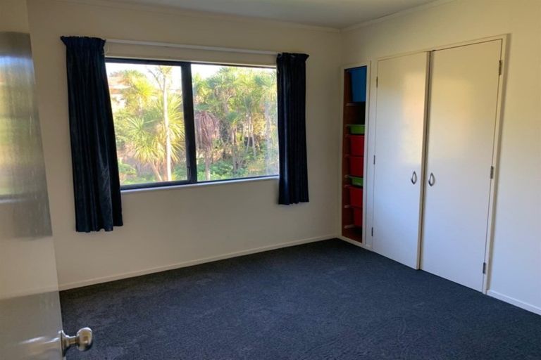 Photo of property in 71a Brunner Road, Glen Eden, Auckland, 0602
