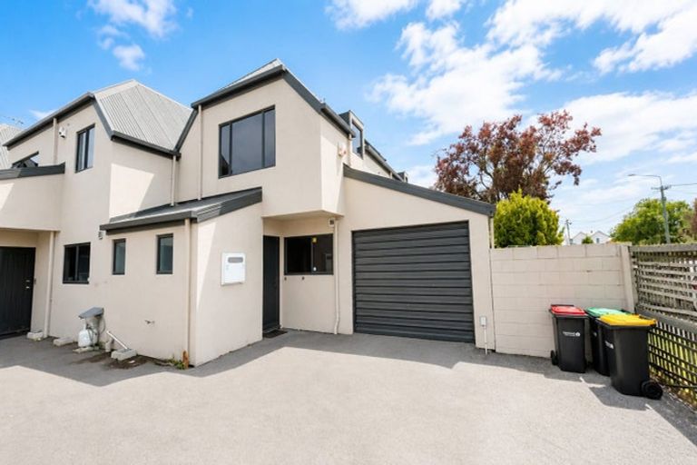 Photo of property in 1/455 Barbadoes Street, Edgeware, Christchurch, 8013