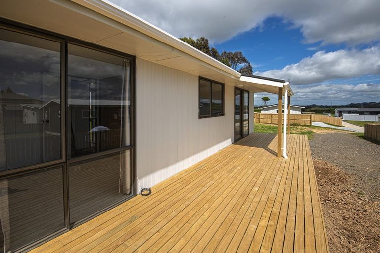 Photo of property in 9 Sunset Way, Ruakaka, 0116