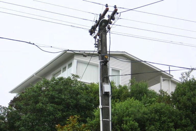 Photo of property in 21 Lochiel Road, Khandallah, Wellington, 6035