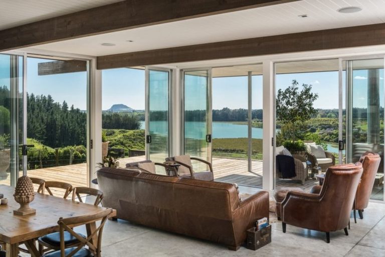 Photo of property in 34 Plummers Point Road, Whakamarama, Tauranga, 3172