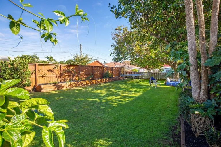 Photo of property in 1148 New North Road, Mount Albert, Auckland, 1025
