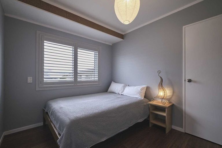 Photo of property in 2/7 Jasmine Grove, Maungaraki, Lower Hutt, 5010