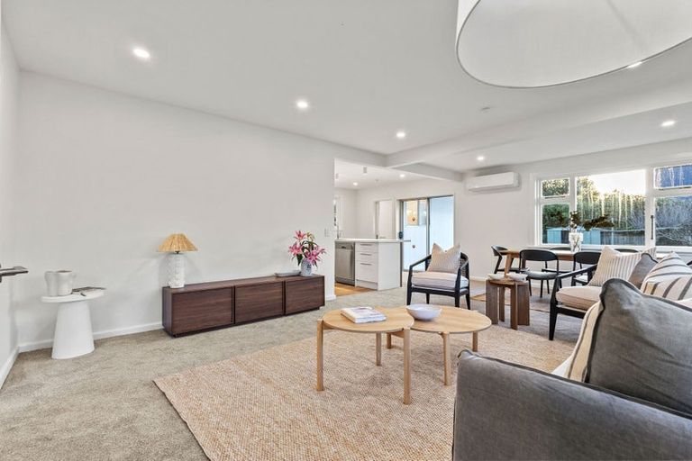 Photo of property in 51 Liverton Crescent, Bishopdale, Christchurch, 8053