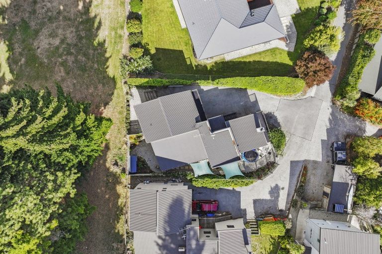 Photo of property in 13 Trevathan Lane, Wanaka, 9305