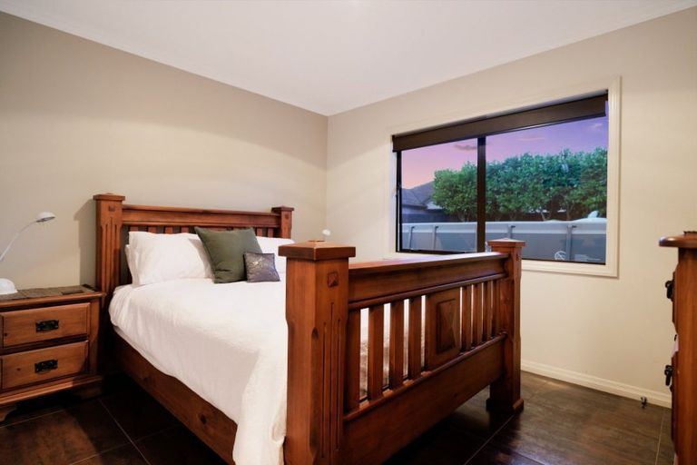 Photo of property in 24 Ohope Place, Papamoa Beach, Papamoa, 3118