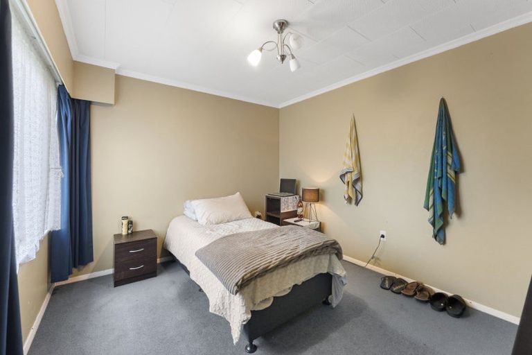 Photo of property in 75 Wise Street, Wainuiomata, Lower Hutt, 5014