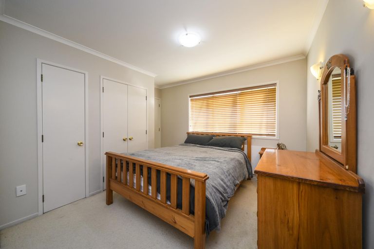 Photo of property in 93 Parnell Heights, Kelvin Grove, Palmerston North, 4414